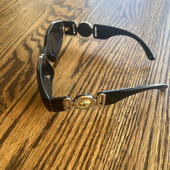 Versace Unisex Glasses - Picture 4 of 5